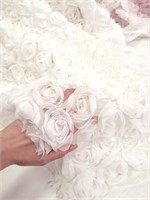 Розочки 3д на сетке 10724